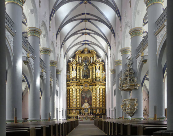 Marktkirche Innenansicht © Tourist Information Paderborn