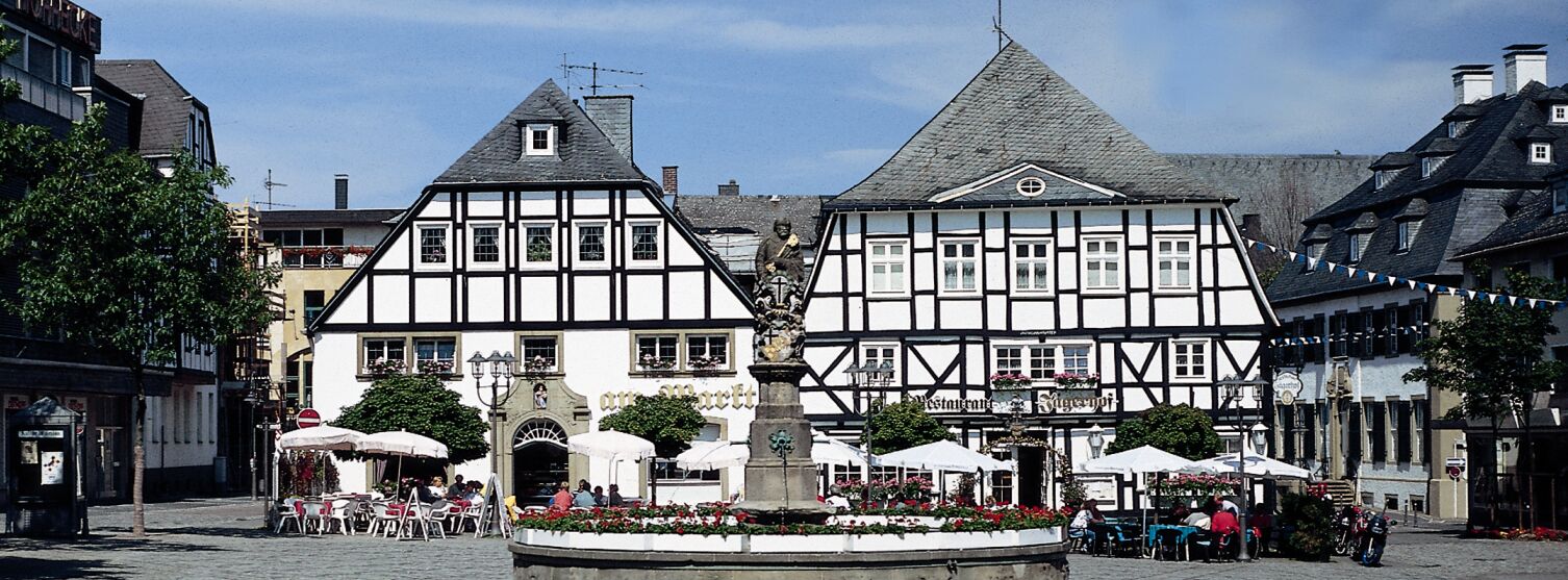 BRILON Marktplatz ©Brilon Wirtschaft und Tourismus GmbH BRILON Marktplatz ©Brilon Wirtschaft und Tourismus GmbH