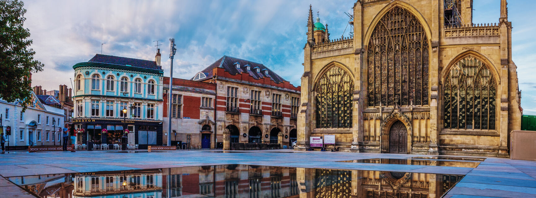 Hull Minster © Mike Bartlett