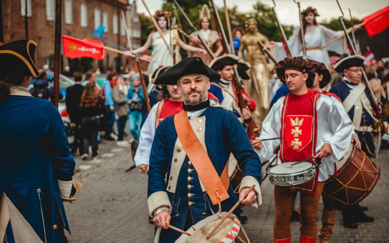 Parada, Otwarcie na Długim Targu 13.06.2024 © Piotr Połoczański - Fundacja Gdańska