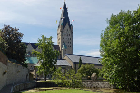 Dielenpader & Cathedral Dielenpader & Cathedral