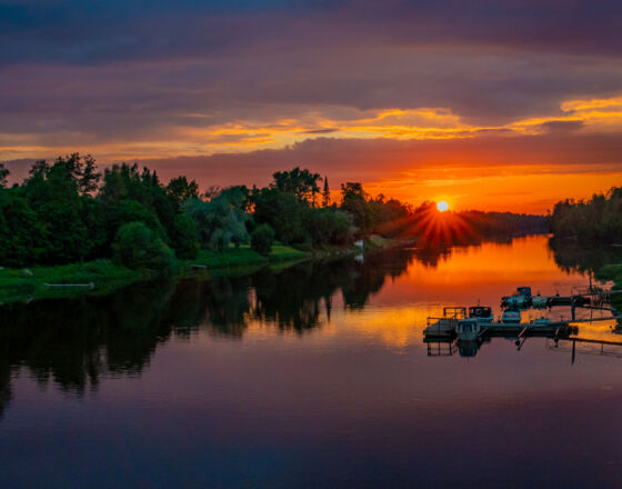 Der Fluss Kokemäenjoki bei Nacht © Esko Pamppunen