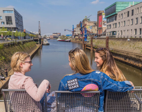 Neuss-Hafenbecken eins_Melanie Stegemann Neuss-Hafenbecken eins_Melanie Stegemann