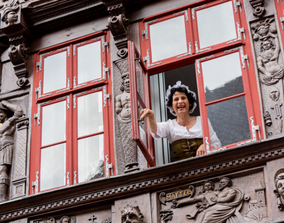 Timbering ©Daniel Li Photography Timbering ©Daniel Li Photography