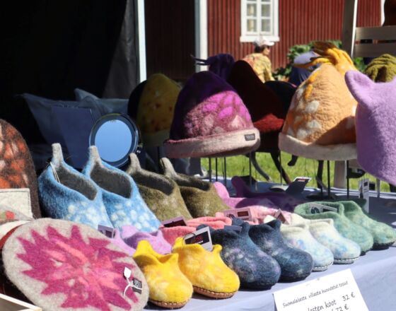 VILLARuukki-Markt in der Eisenhütte von Leineperi © Emma Leino