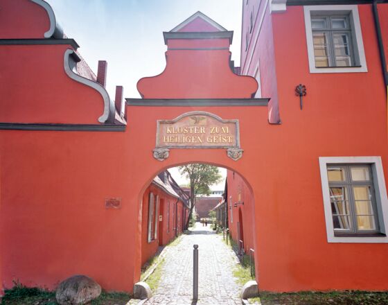 Stralsund 4 © SES mbH Stralsund 4 © SES mbH