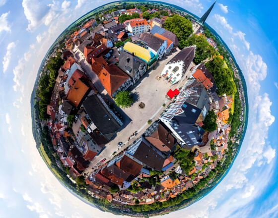 Brakel als Weltkugel ©Stadt Brakel