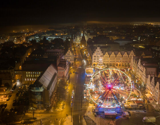 DJI_0902_Rostocker Weihnachtsmarkt 2022 ©Tasler & Martens