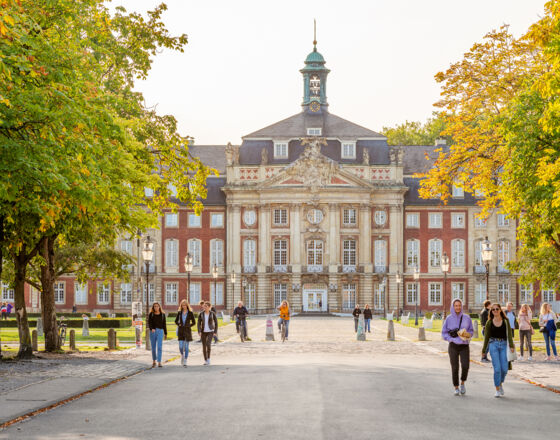 Schloss Münster © Dagmar Schwelle