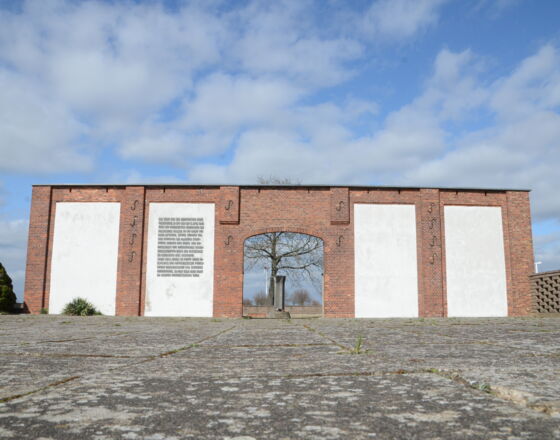 Gedenkstätte Feldscheune Isenschnibbe ©Hansestadt Gardelegen