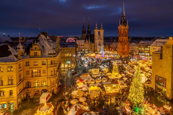 Weihnachtsmarkt von oben (c) Thomas Ziegler_Stadt Halle (Saale)